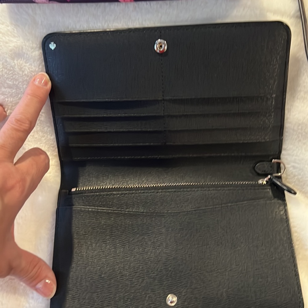 Kate Spade - Picture 3 of 3